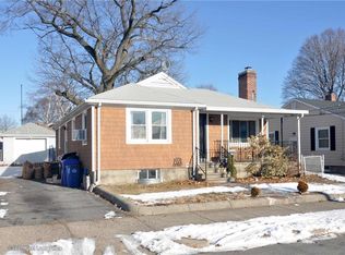 130 Sweet Ave, Pawtucket, RI 02861