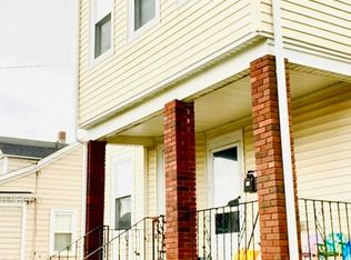 19 Roberts St, Quincy, MA 02169