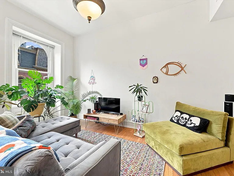2218 Delancey Pl #3F — Photo 3