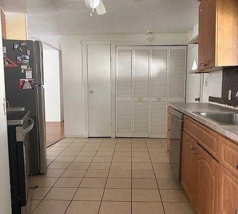 3rd image of 6397 Brandywine Dr N