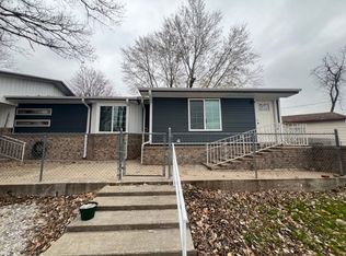 110 Birch St #B, Carl Junction, MO 64834