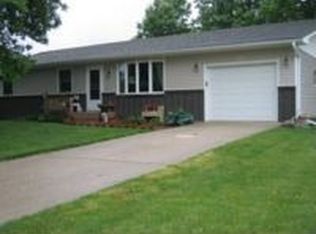 200 9th Ave, Slater, IA 50244