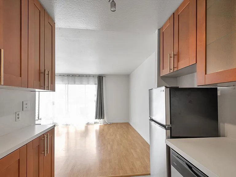 45 Galilee Ln #4 — Photo 8