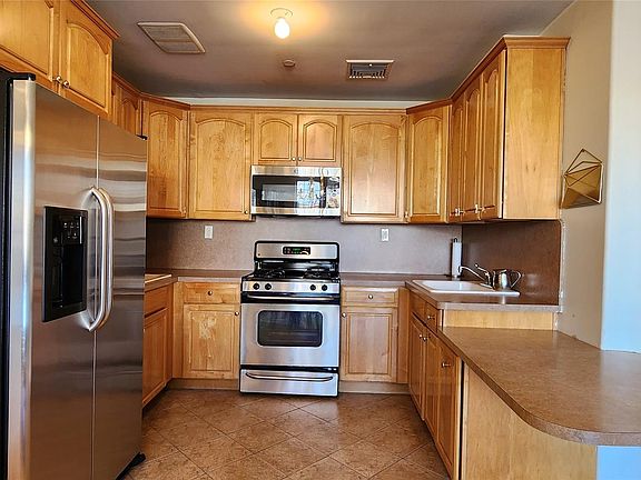 5th image of 274 Wallabout Street #7B