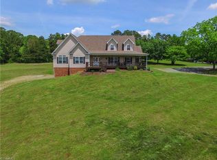 388 Scott Farm Rd, Clemmons, NC 27012