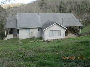 1403 Spencer Rd, Clendenin, WV 25045