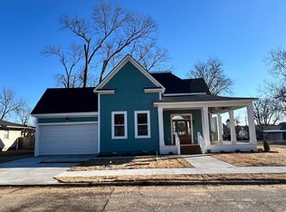 307 E Center Ave, Searcy, AR 72143