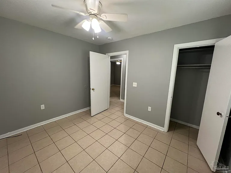 103 Ellinor Ct #B — Photo 12