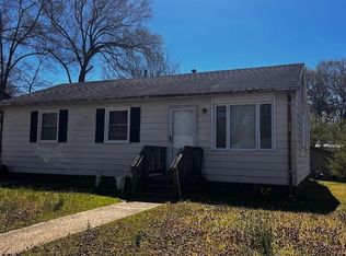 2337 Maclin Cir, Hopewell, VA 23860