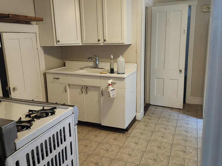 9 Depot St #3 — Photo 2