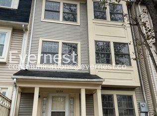 12135 Salemtown Dr, Woodbridge, VA 22192