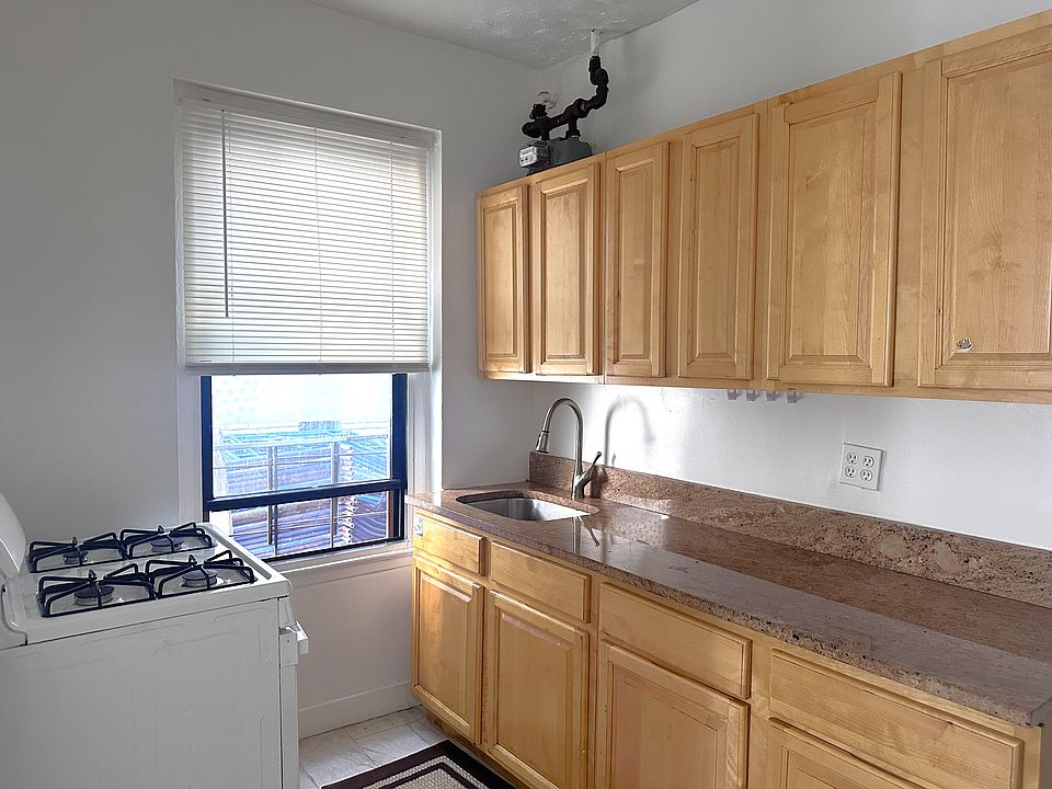 1st image of 21-77 33rd St APT 1C