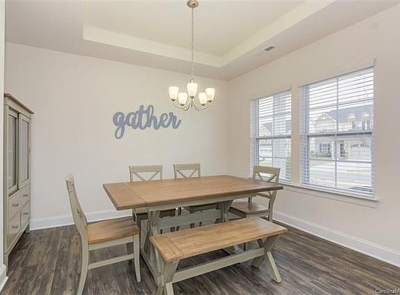 3rd image of 6054 Durango Way
