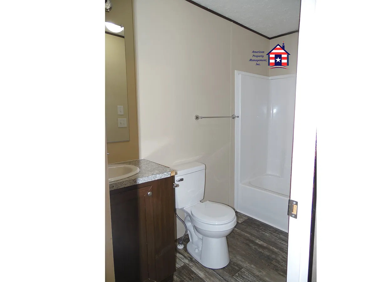 Building Photo - 108 Hilda Pl