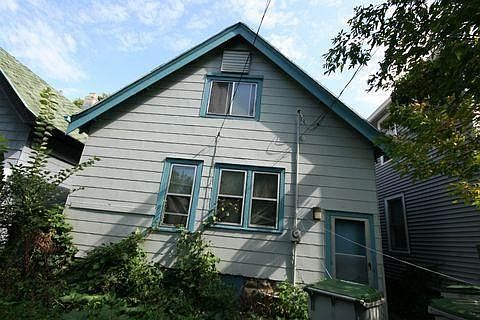 2nd image of 3125 N 33rd St