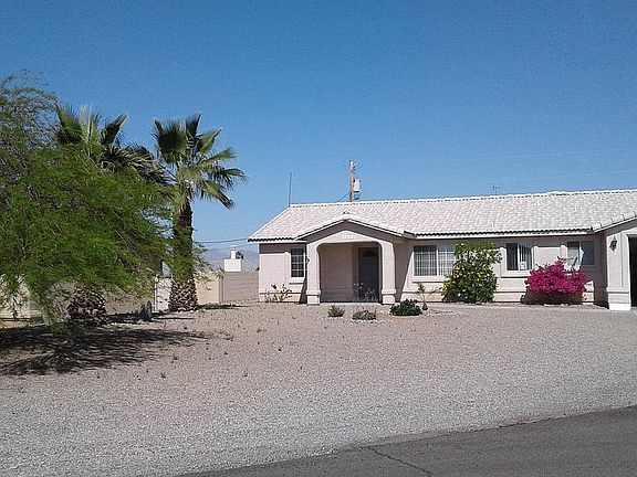 2nd image of 3075 Bosun Ln