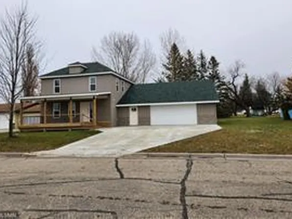 201 Wisconsin Ave, Lancaster, MN 56735