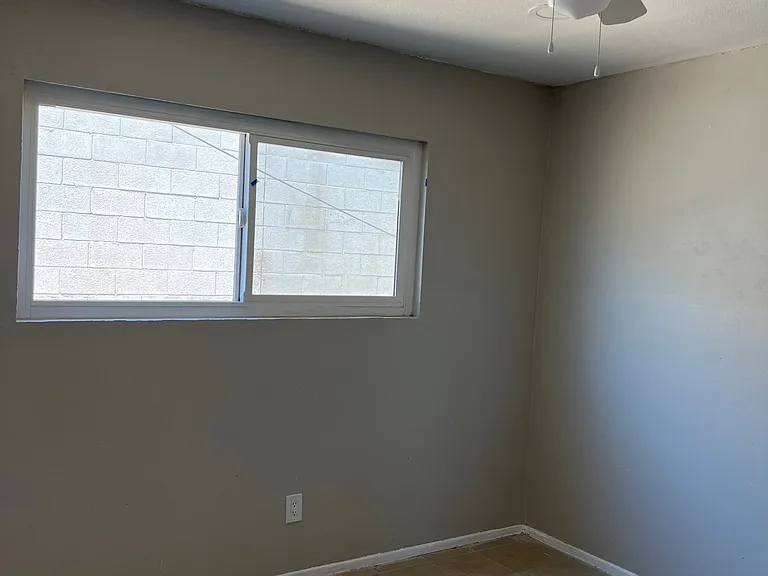 407 Devener St — Photo 6