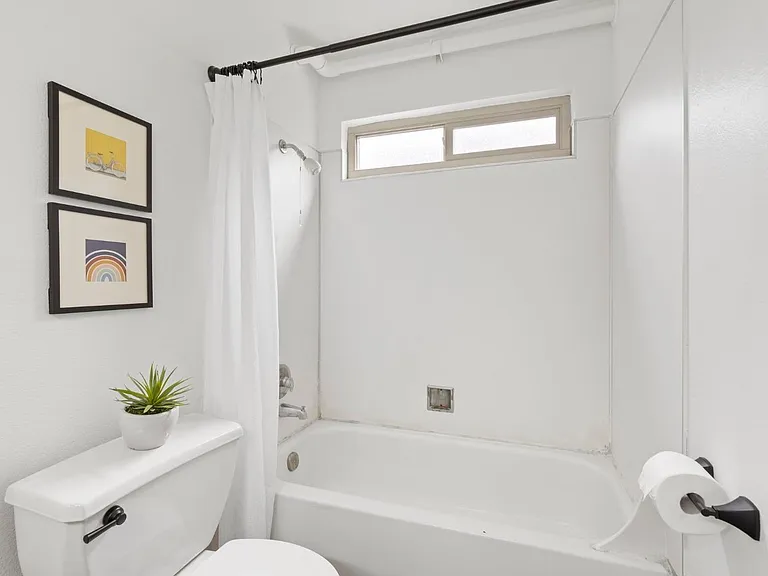 1311 Drake Dr #7 — Photo 8