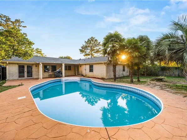 1016 Meadowbrook Dr, Deridder, LA 70634