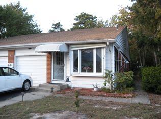 11 Hamilton Ln #B, Manchester Township, NJ 08759