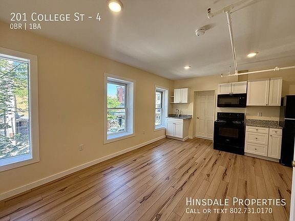 4th image of 201 College St APT 4