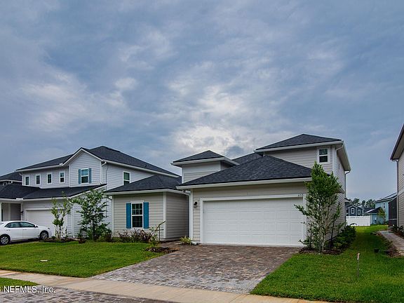 3rd image of 653 Watervale Dr