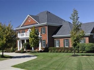 327 Signature Dr S, Xenia, OH 45385