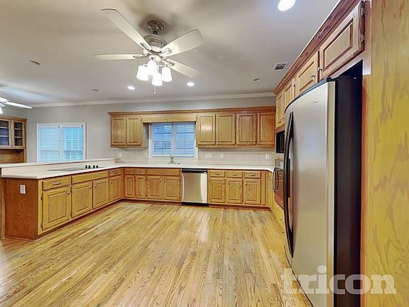 5th image of 609 Kristen Ct
