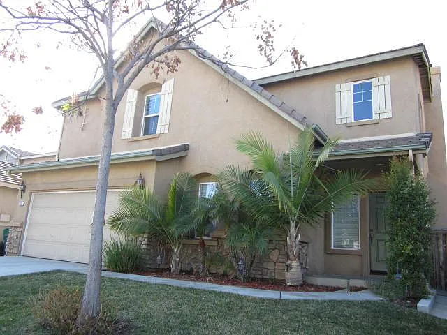 13365 Cherrylaurel Ave