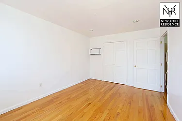 Rented by New York Residence