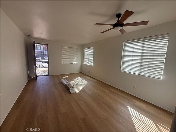 4th image of 14158 Rachel St
