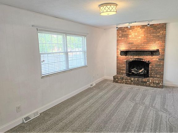 2nd image of 5086 Tammy Ct