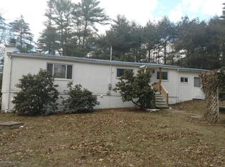 50 Lily Lake Rd, Wapwallopen, PA 18660