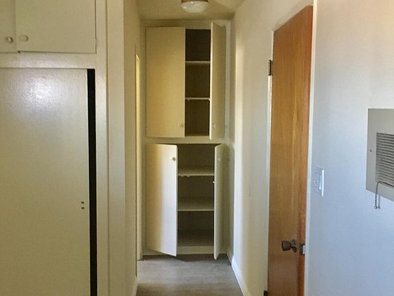 4th image of 921 E Las Tunas Dr APT K
