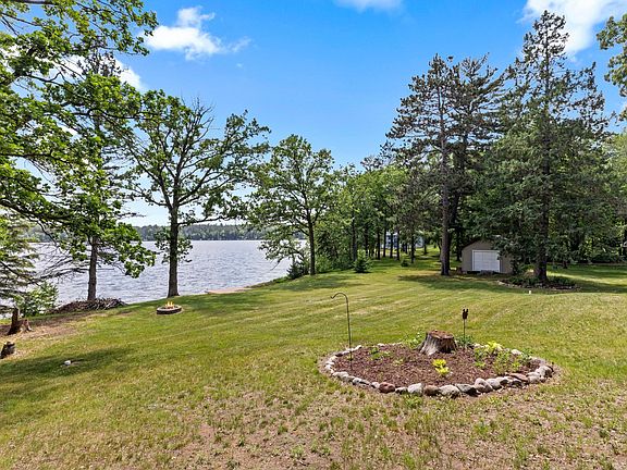 5th image of 19303 Grave Lake Rd
