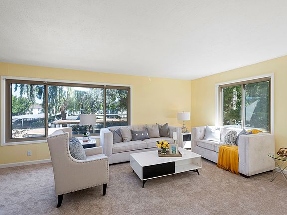 3rd image of 4405 Norwalk Dr APT 2