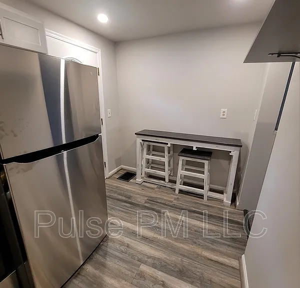 816 Montague Rd #U2 — Photo 11