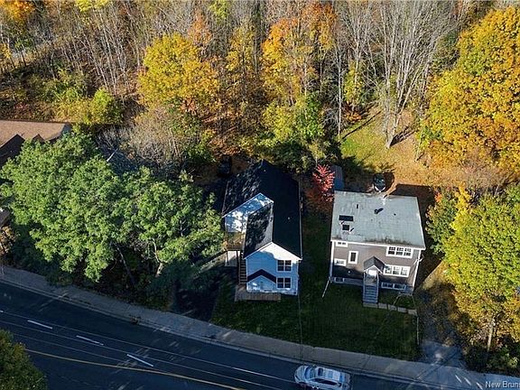 2nd image of 169 Forest Hill Rd