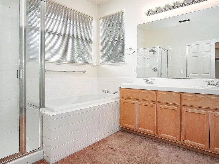 595 Birchwood Rd — Photo 27