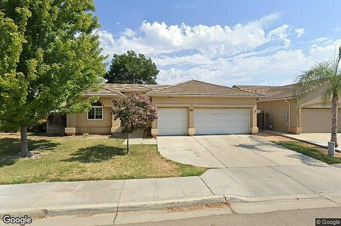 5908 W Rialto Ave photo 1