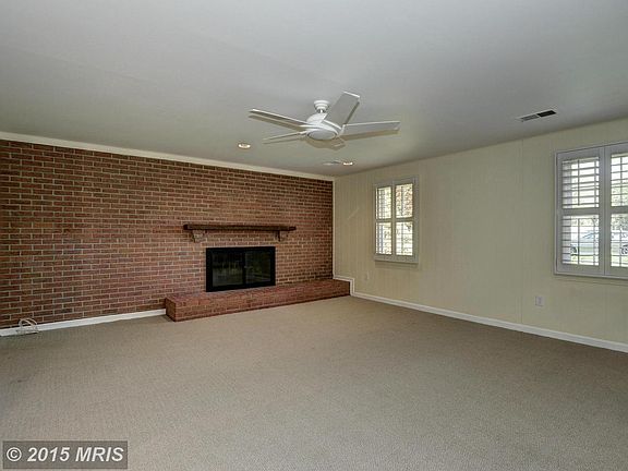 4th image of 4527 Flower Valley Dr