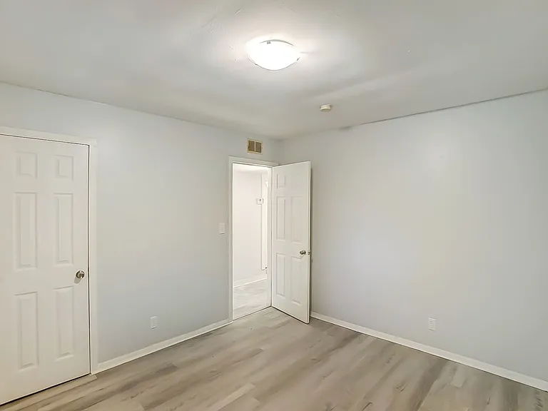 314 Sheridan Ave — Photo 11