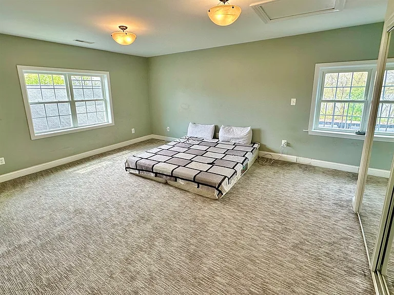 254 Franklin St #2 — Photo 9