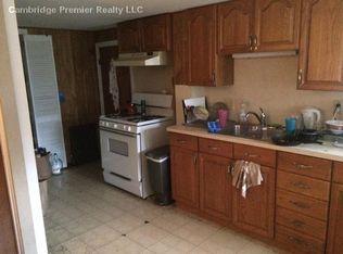 28 Cherry St #A, Cambridge, MA 02139