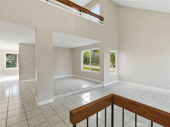 4th image of 25302 Neptune Dr