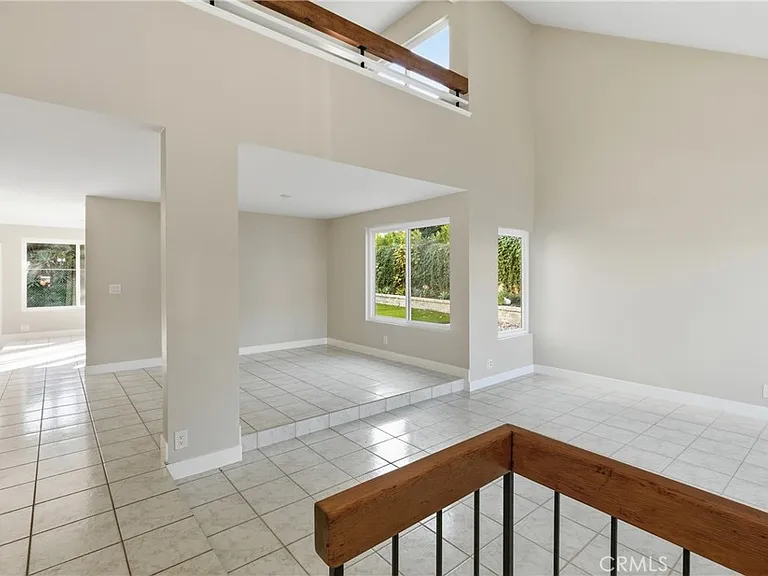 25302 Neptune Dr — Photo 4