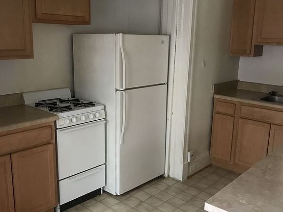 3rd image of 309 Isabel St