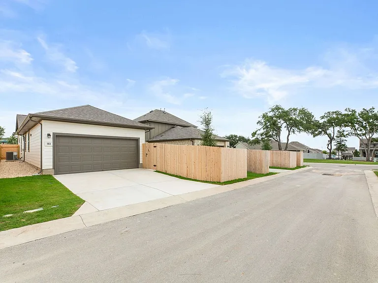 183 Glocken Ln — Photo 44