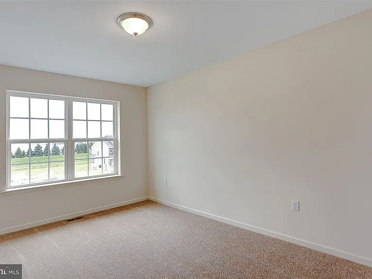 2nd floor bedroom